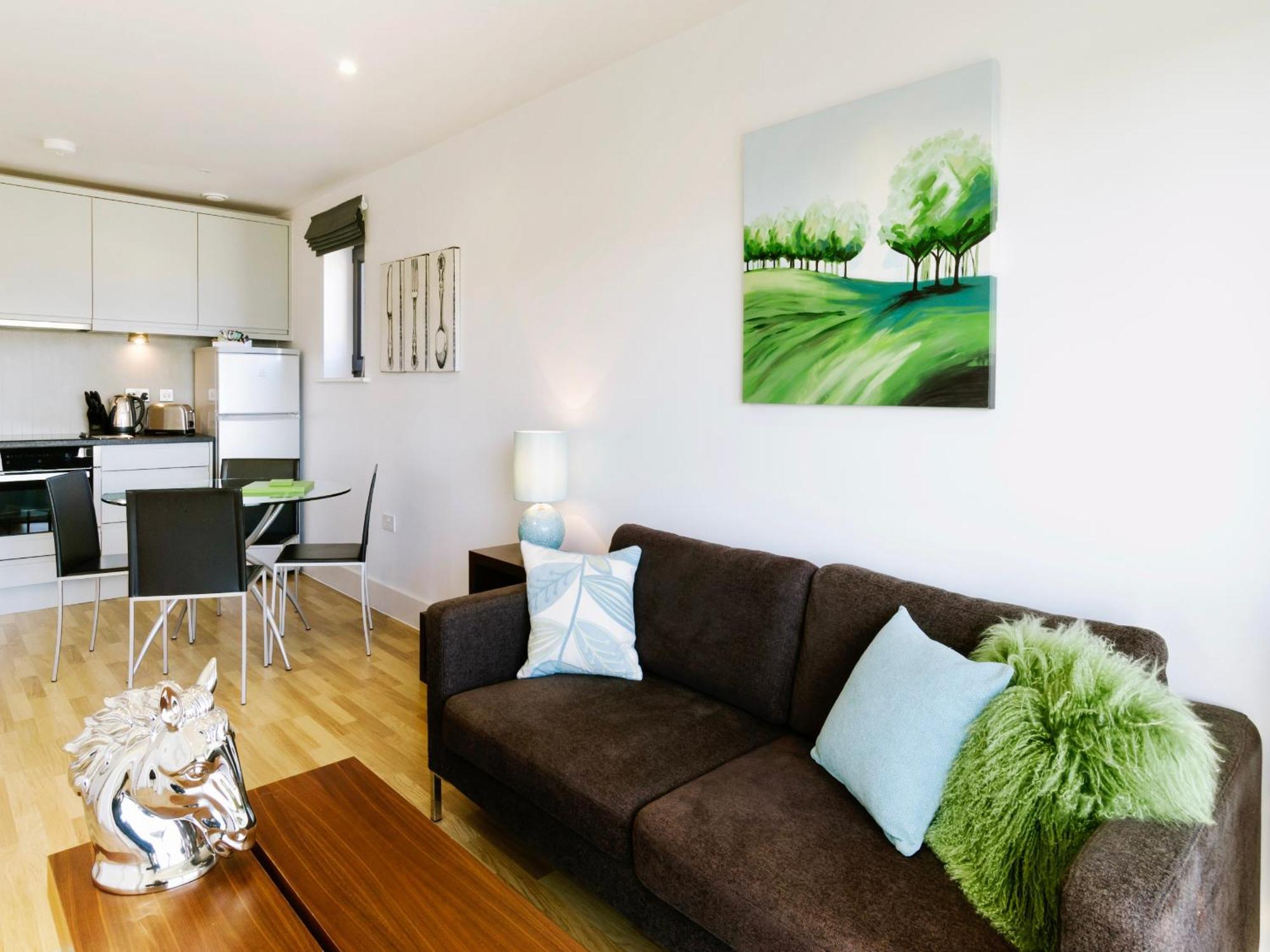 Your Space Apartments - Eden House CBG Εξωτερικό φωτογραφία