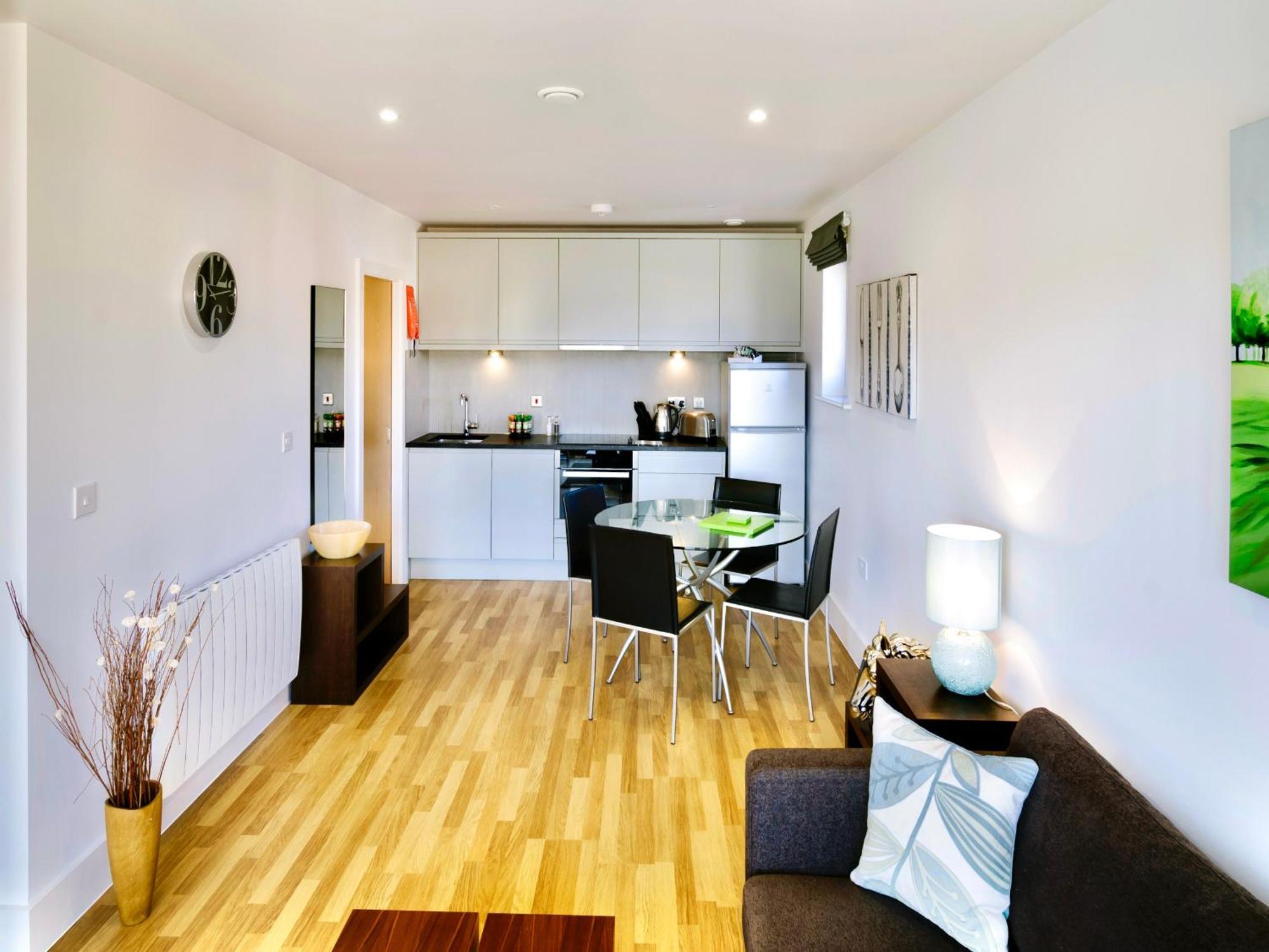Your Space Apartments - Eden House CBG Εξωτερικό φωτογραφία