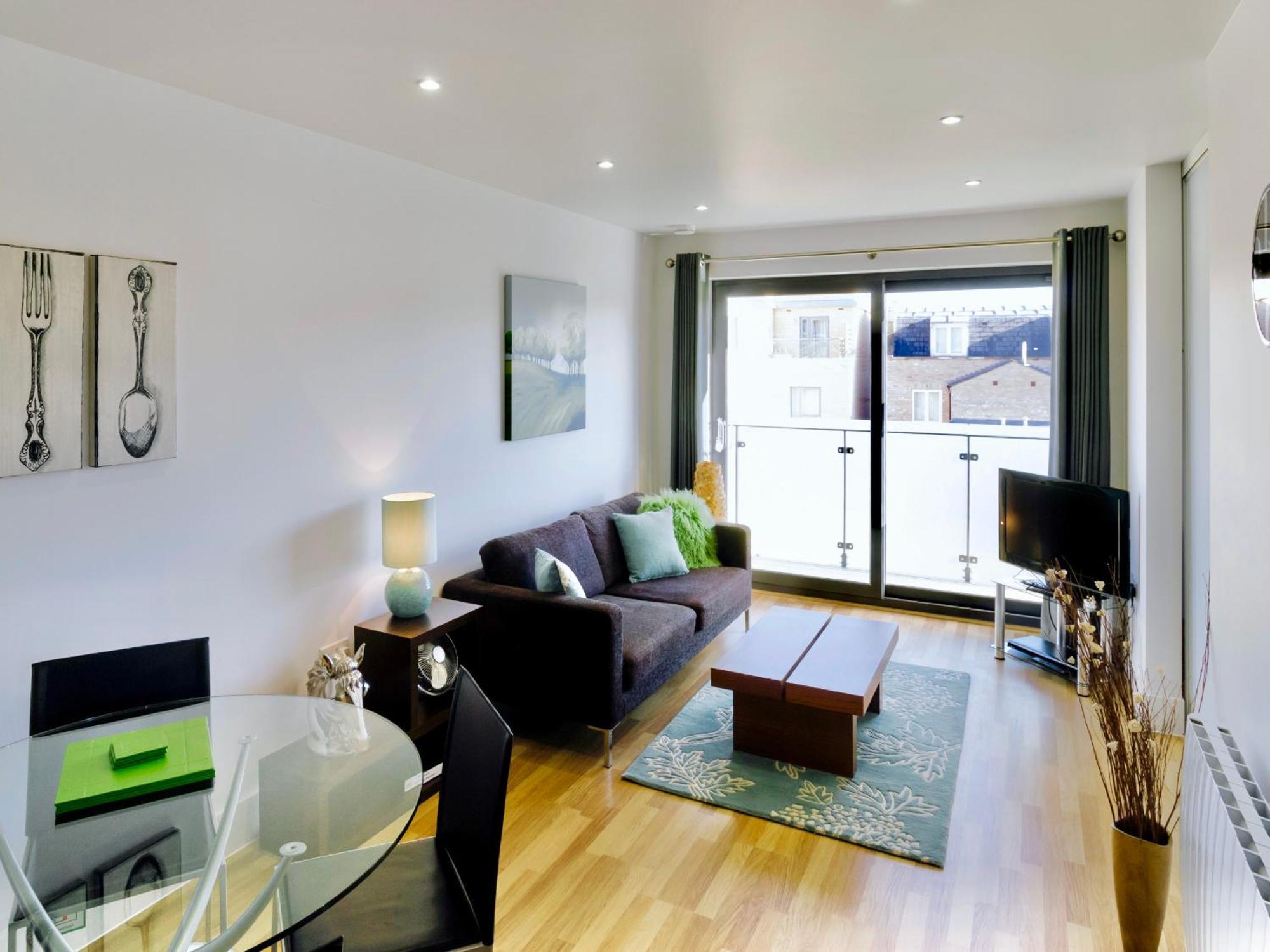 Your Space Apartments - Eden House CBG Εξωτερικό φωτογραφία