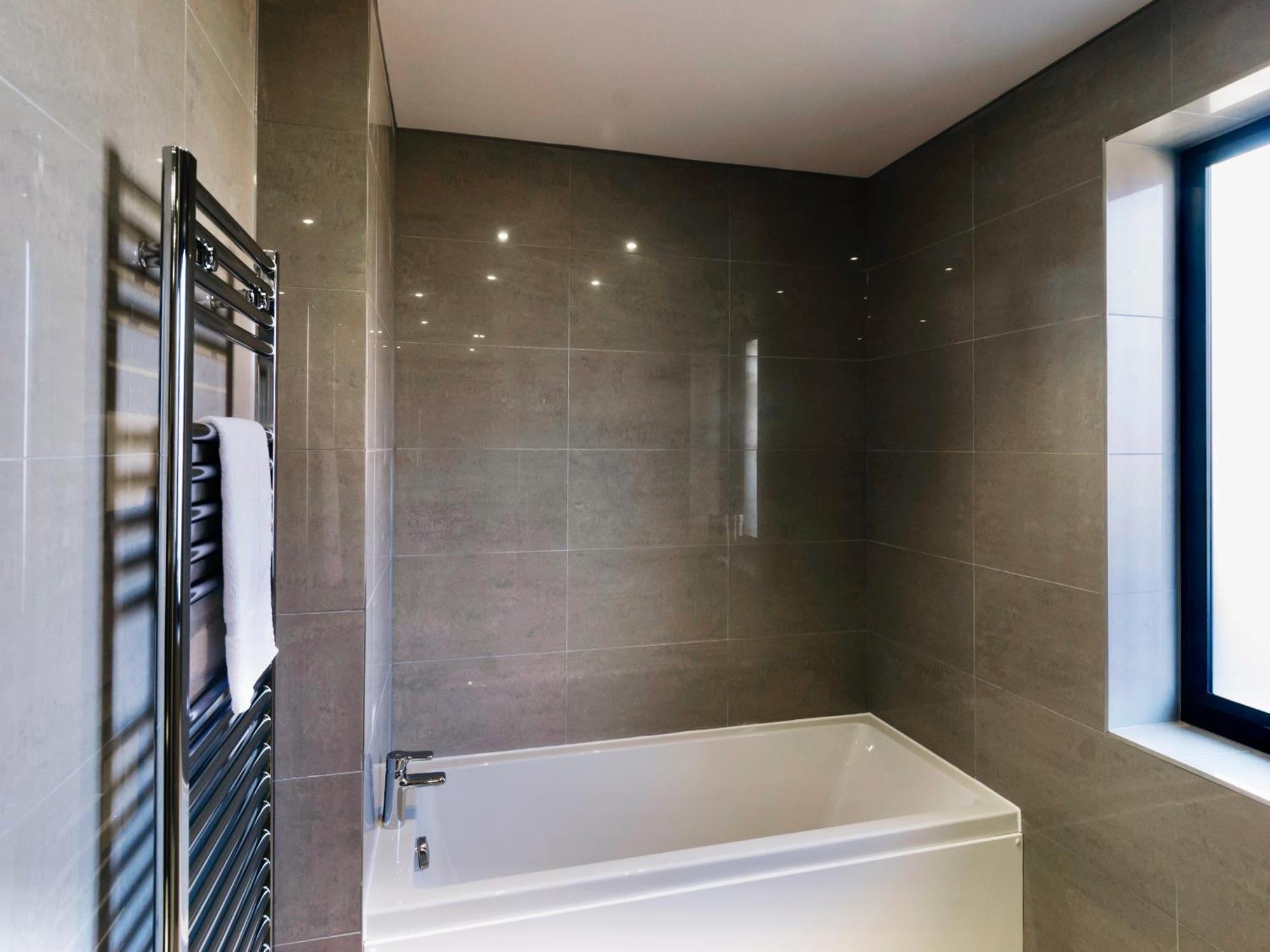 Your Space Apartments - Eden House CBG Εξωτερικό φωτογραφία