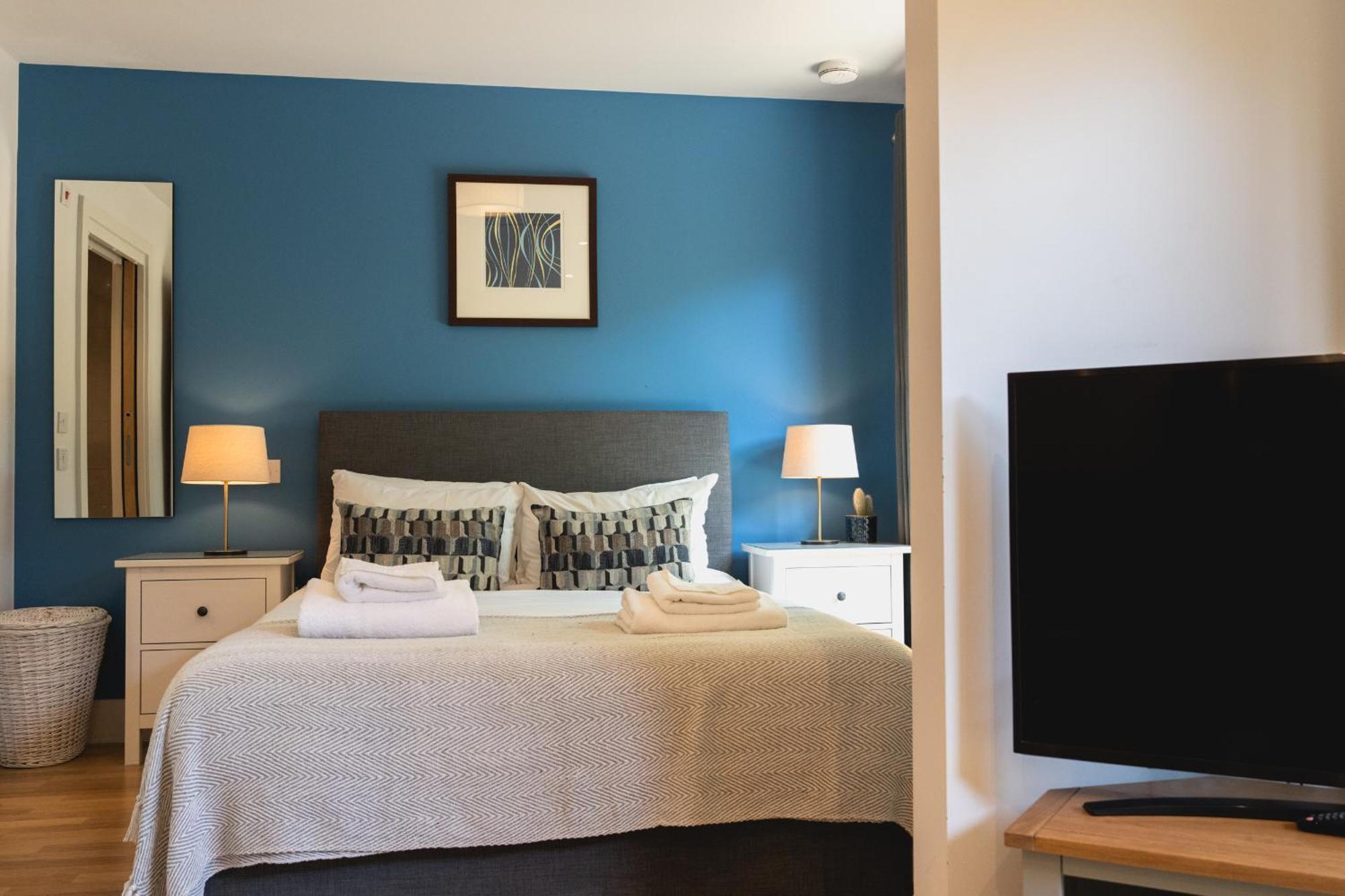 Your Space Apartments - Eden House CBG Εξωτερικό φωτογραφία
