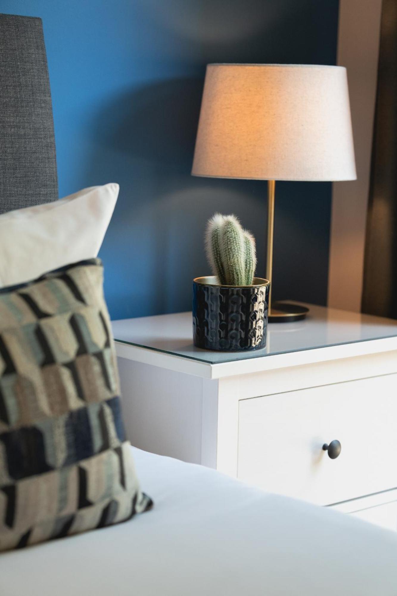 Your Space Apartments - Eden House CBG Εξωτερικό φωτογραφία